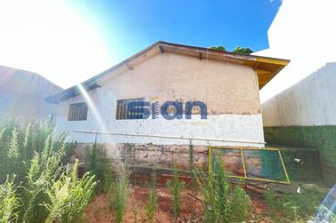 Casa &agrave; venda - 490m&sup2; - Zona VII