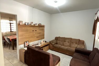 Casa &agrave; venda - 187m&sup2; - Jd San Remo I