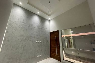 Casa &agrave; venda - 160m&sup2; - Jardim Cima