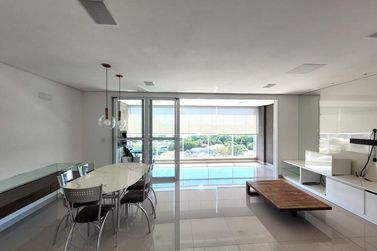 Apartamento para alugar - 121m&sup2; - Zona I
