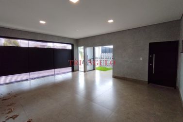Casa &agrave; venda - 135m&sup2; - PARQUE RESIDENCIAL INTERLAGOS II