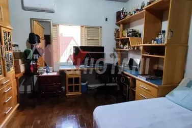 Casa &agrave; venda - Zona I-A
