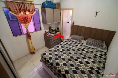 Ch&aacute;cara &agrave; venda - Br 323