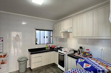 Sobrado &agrave; venda - 490m&sup2; - Centro
