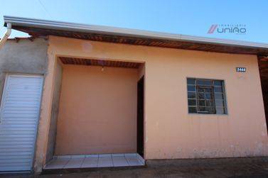 Casa &agrave; venda - 50m&sup2; - Jardim Verde Vale