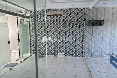 Sala Comercial &agrave; venda - 55m&sup2; - CENTRO