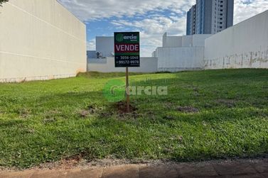 Terreno &agrave; venda - 420m&sup2; - -