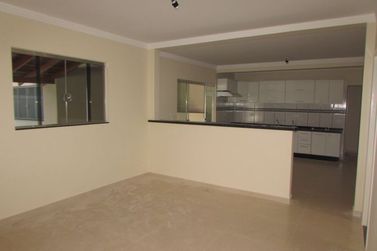 Casa &agrave; venda - Zona II