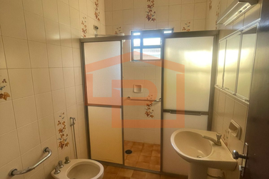 Casa &agrave; venda - 185m&sup2; - Jardim Indai&aacute;