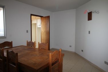 Apartamento para alugar - 130m&sup2; - Zona III