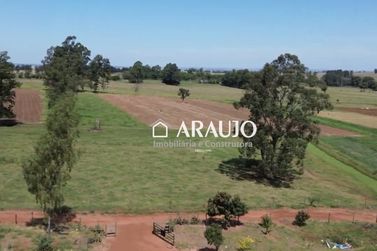 Ch&aacute;cara &agrave; venda - 35500m&sup2; - Zona rural