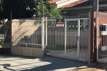 Casa &agrave; venda - 84m&sup2; - Parque Bandeirantes