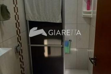 Casa &agrave; venda - 130m&sup2; - JARDIM COOPAGRO