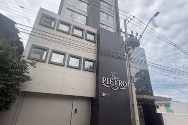 Apartamento &agrave; venda - 377m&sup2; - Zona III