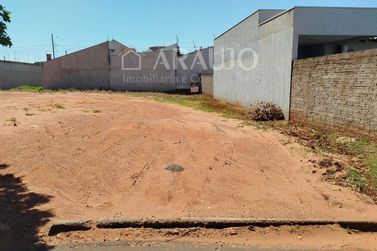 Terreno &agrave; venda - 167m&sup2; - Jardim Janina