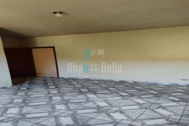 Casa &agrave; venda - Zona I