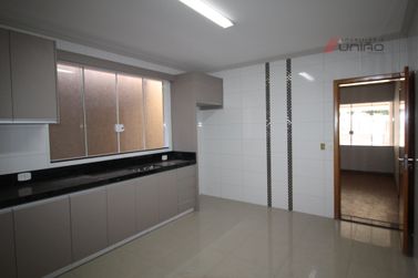 Casa &agrave; venda - 153m&sup2; - Jardim Alphavile