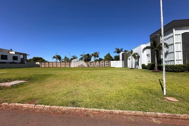 Terreno &agrave; venda - 750m&sup2; - VILA INDUSTRIAL