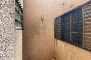 Casa &agrave; venda - 142m&sup2; - Jardim Imperial II