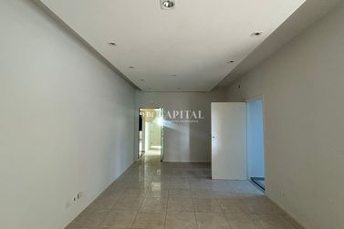 Casa para alugar - 337m&sup2; - Zona I