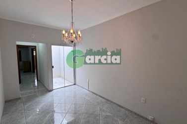 Casa &agrave; venda - 239m&sup2; - Zona I-A