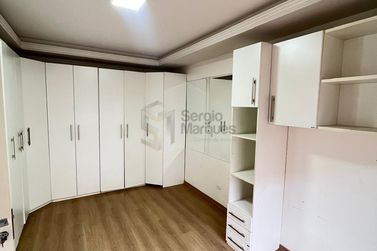 Sobrado &agrave; venda - 247m&sup2; - Zona VI