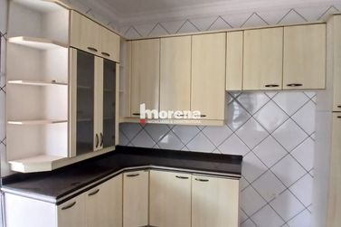 Sobrado para alugar - 150m&sup2; - Zona II