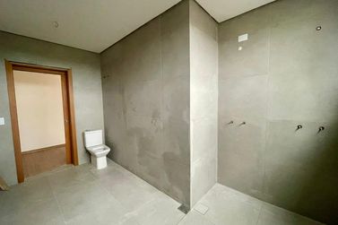 Apartamento &agrave; venda - 223m&sup2; - ZONA II