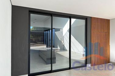 Casa &agrave; venda - 126m&sup2; - Porto Figueira