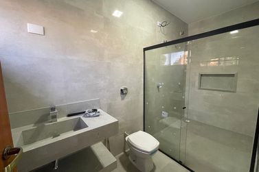 Casa para alugar - 277m&sup2; - ZONA I-A