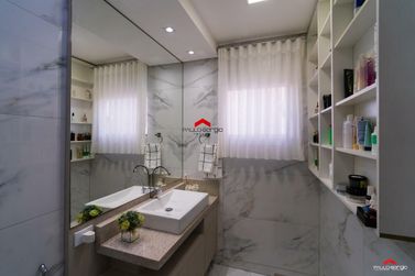 Sobrado &agrave; venda - 600m&sup2; - Zona II