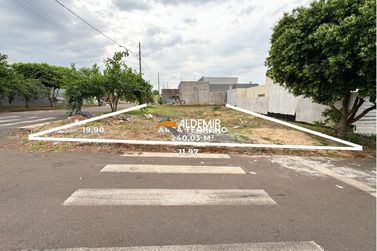 Terreno &agrave; venda - Jardim Yoshi