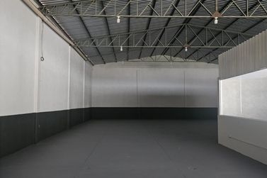 Sal&atilde;o Comercial para alugar - 386m&sup2; - Parque Residencial Interlagos