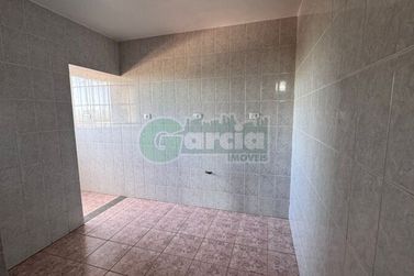 Apartamento &agrave; venda - 68m&sup2; - Zona III
