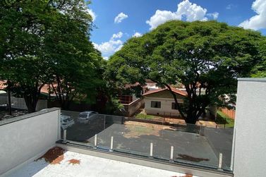 Sobrado &agrave; venda - 247m&sup2; - Zona V