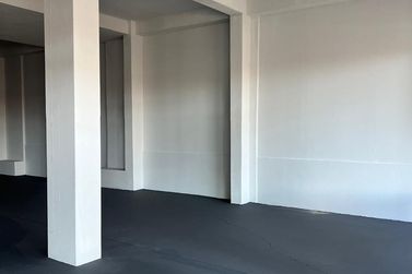 Sal&atilde;o Comercial para alugar - 500m&sup2; - ZONA VII