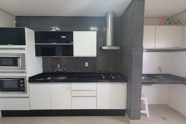 Apartamento &agrave; venda - 86m&sup2; - Zona I-a