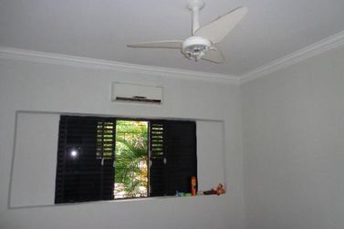 Casa &agrave; venda - 300m&sup2; - Zona 1