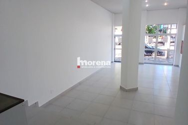 Sala Comercial para alugar - 37m&sup2; - Zona III