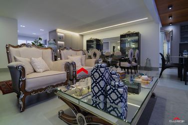 Apartamento &agrave; venda - 173m&sup2; - Zona I