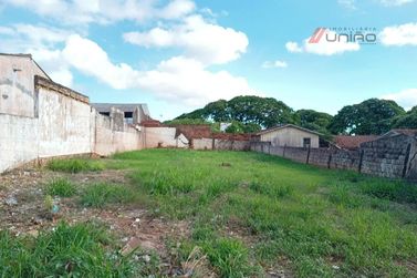 Terreno &agrave; venda - 367m&sup2; - Jardim Belvedere