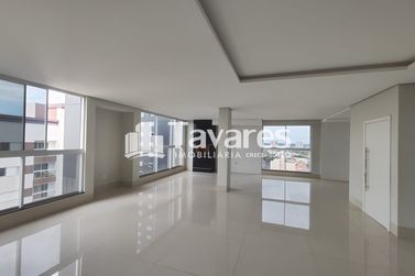 Apartamento &agrave; venda - 223m&sup2; - Zona II