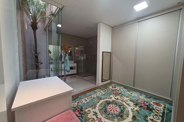 Casa &agrave; venda - 265m&sup2; - Zona III