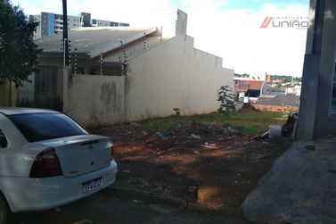 Terreno &agrave; venda - 292m&sup2; - Zona VII