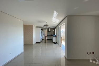 Apartamento &agrave; venda - 126m&sup2; - Zona I