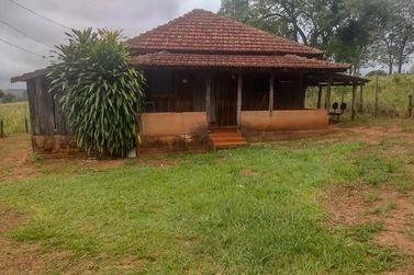 Ch&aacute;cara &agrave; venda - Gleba Patrim&ocirc;nio