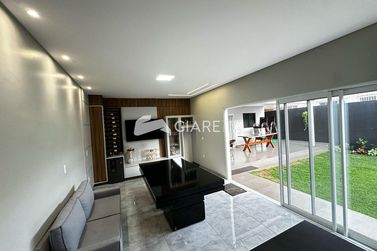Casa &agrave; venda - 196m&sup2; - JARDIM LA SALLE