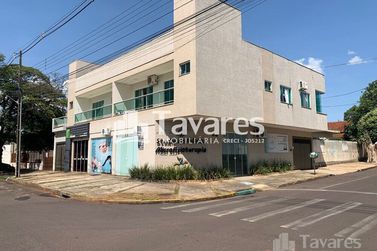 Sala Comercial &agrave; venda - 155m&sup2; - Zona II