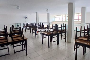 Sal&atilde;o Comercial para alugar - 120m&sup2; - Zona I