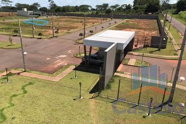 Terreno &agrave; venda - 375m&sup2; - Condom&iacute;nio Residencial Porto Camargo